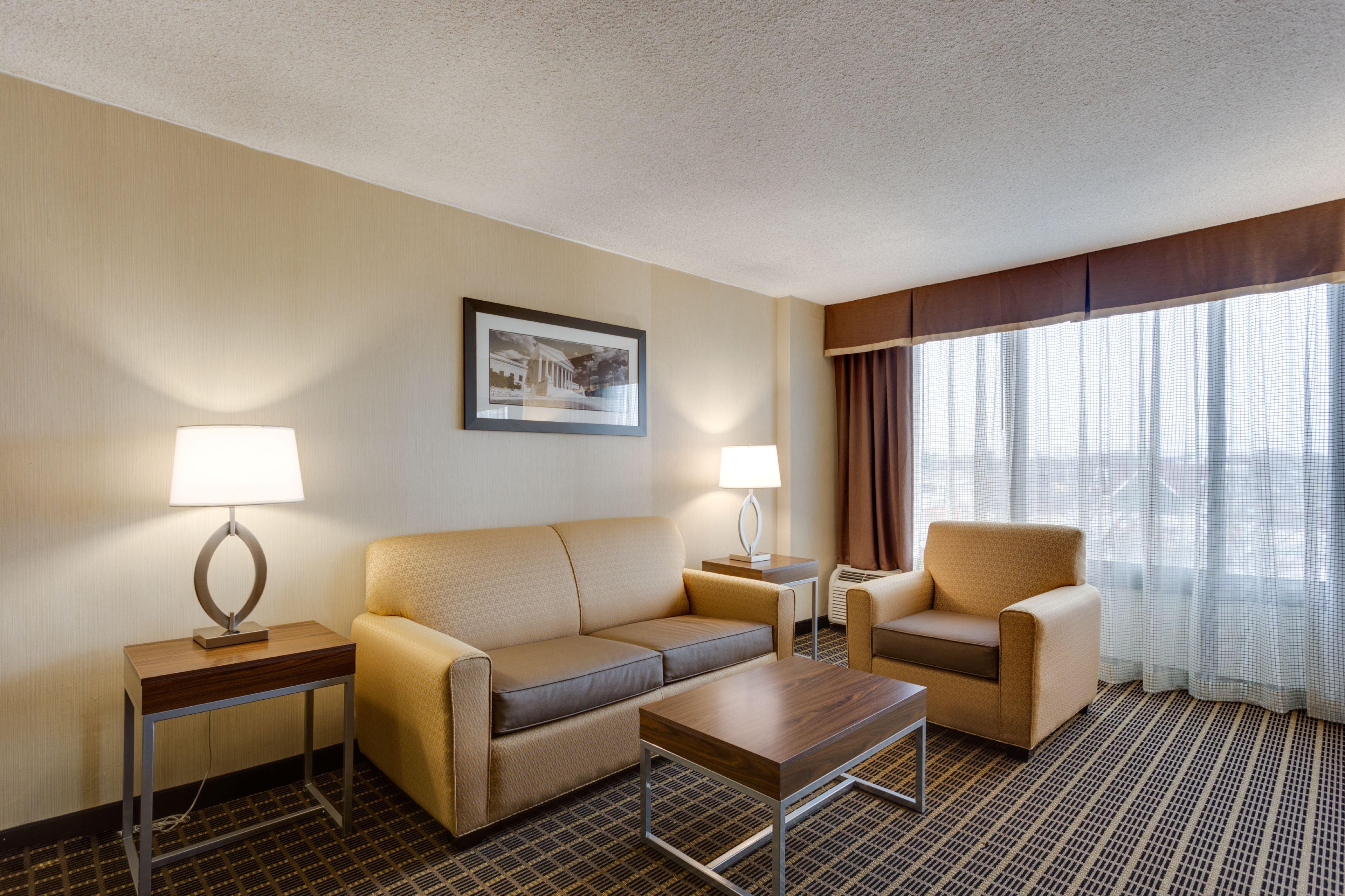Holiday Inn Express Washington Dc Sw - Springfield By Ihg Extérieur photo
