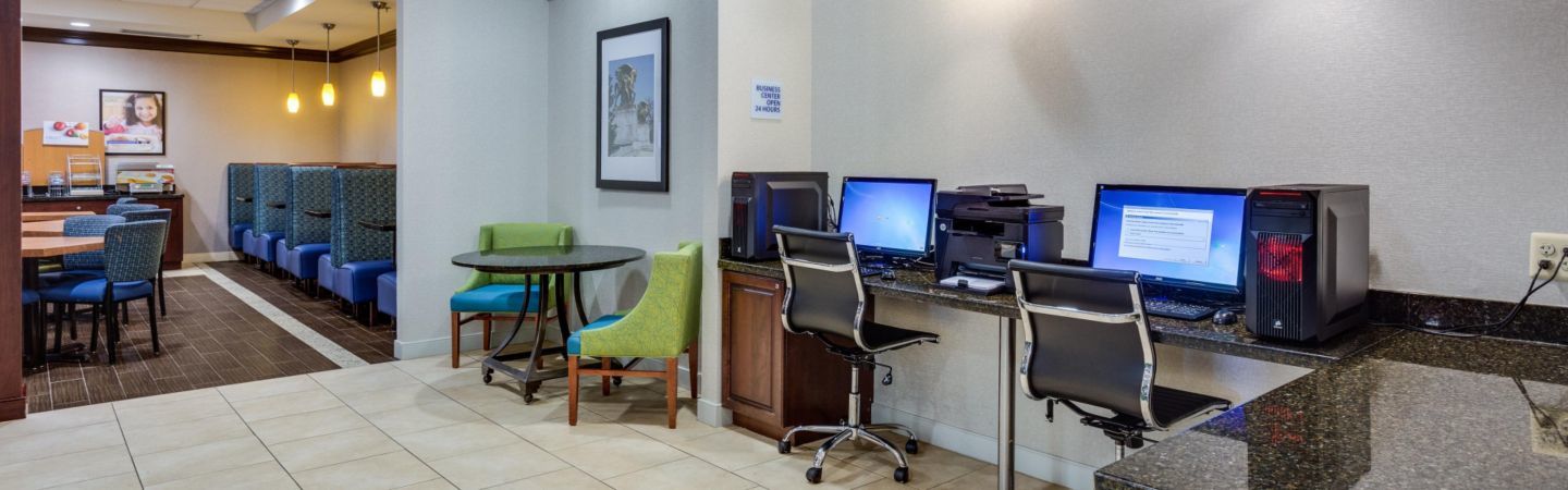 Holiday Inn Express Washington Dc Sw - Springfield By Ihg Extérieur photo